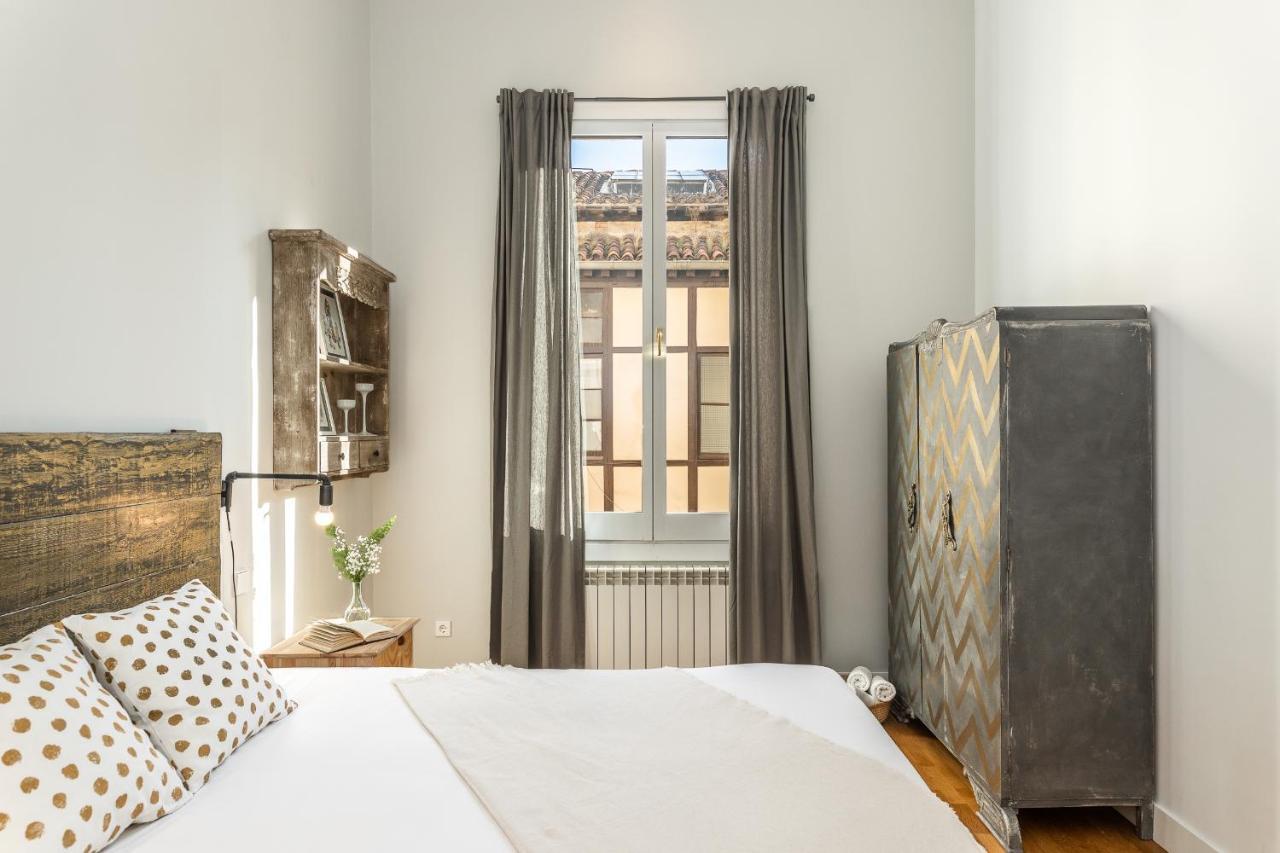 Waou Sol V - Alquiler De Corta Duracion Appartement Madrid Buitenkant foto