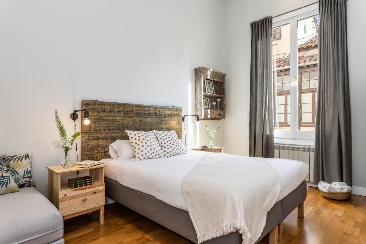 Waou Sol V - Alquiler De Corta Duracion Appartement Madrid Buitenkant foto