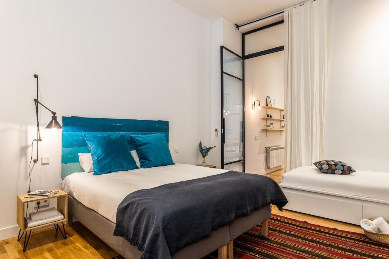 Waou Sol V - Alquiler De Corta Duracion Appartement Madrid Buitenkant foto