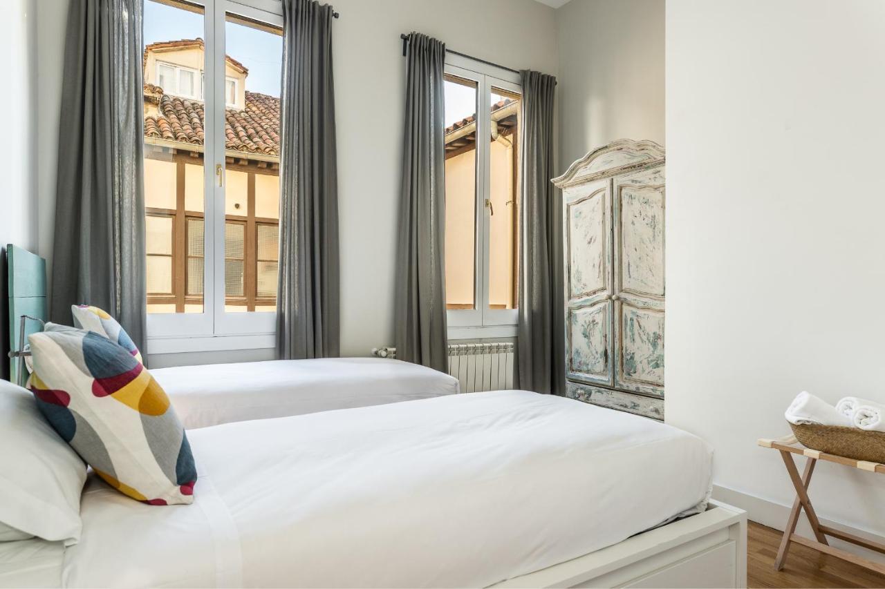 Waou Sol V - Alquiler De Corta Duracion Appartement Madrid Buitenkant foto